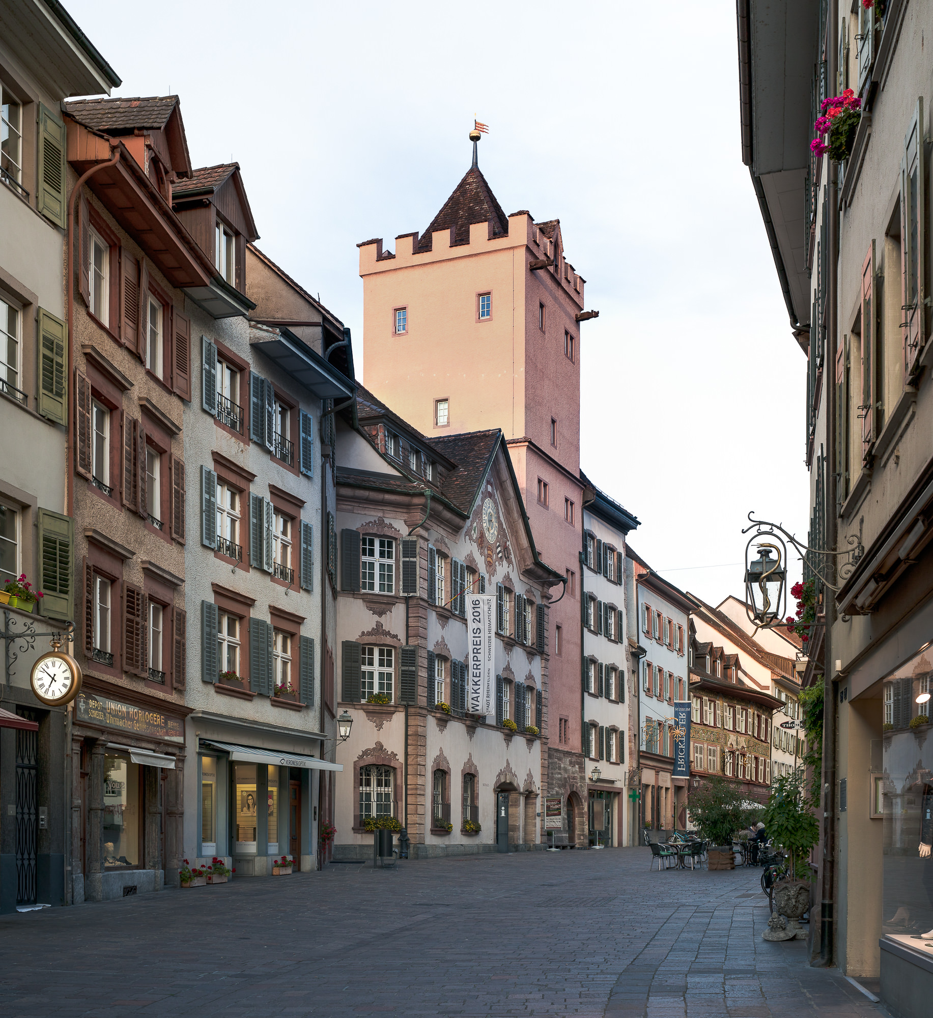 Export x3 [Rheinfelden altstadt 1] 5D4 3117 5D4 3151 28 images LR Export APG